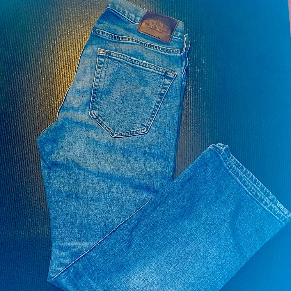 Abercrombie & Fitch Kilby Bootcut Jeans 28x30